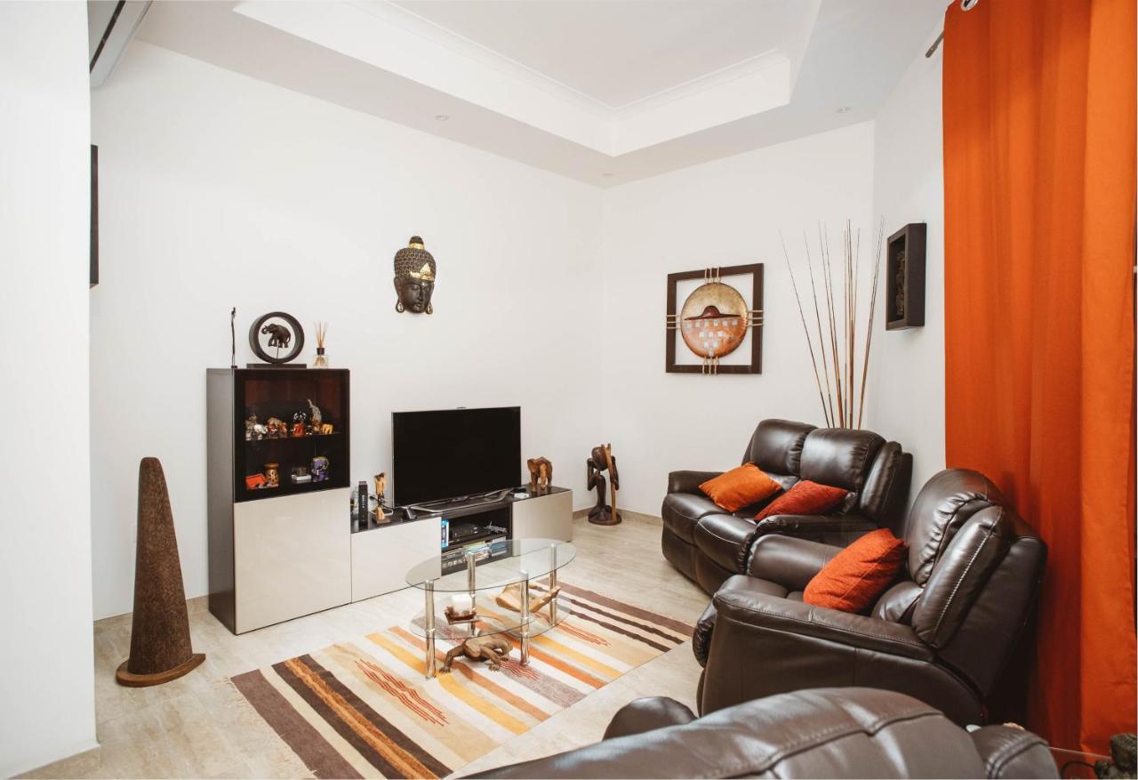 Fauzia B&B Hamrun エクステリア 写真