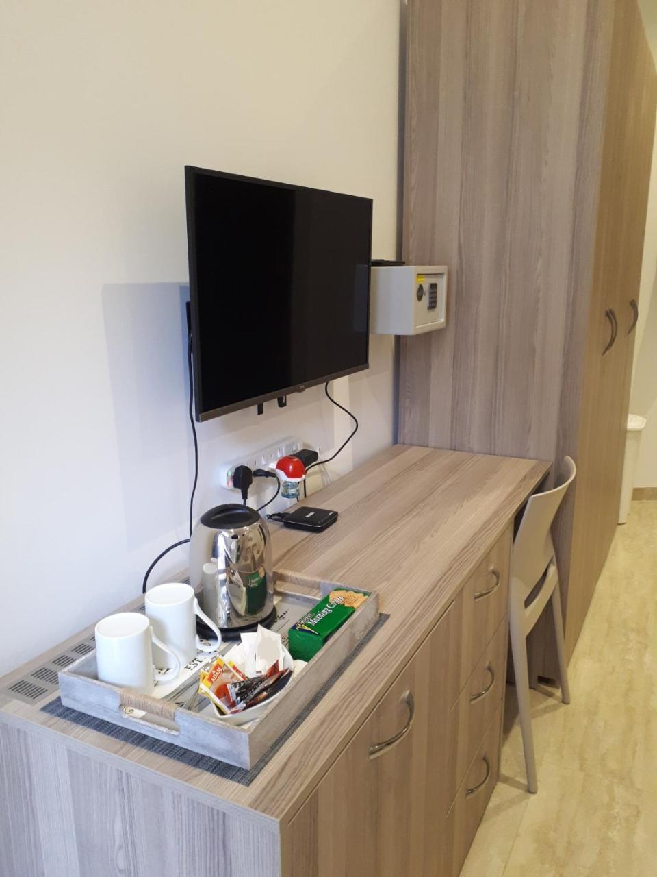 Fauzia B&B Hamrun エクステリア 写真